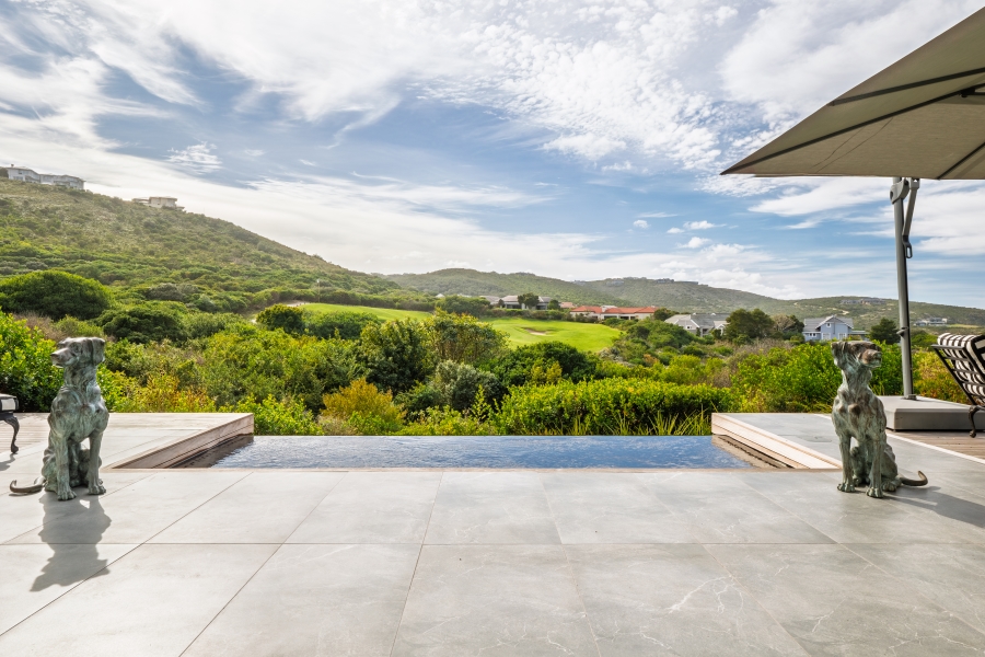 4 Bedroom Property for Sale in Pezula Golf Estate Western Cape